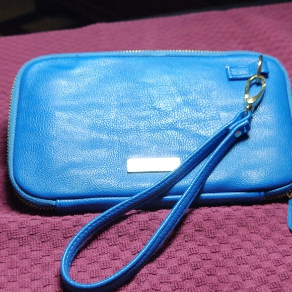 Steve Madden clutch/wristlet - Picture 2 of 4